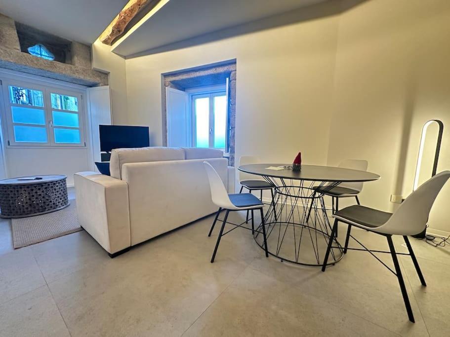 Luxury Downtown C. Del Tratado B Apartment Vigo Exterior photo